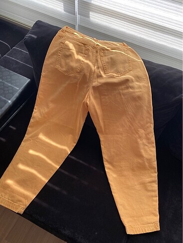 Zara Solouchy jean