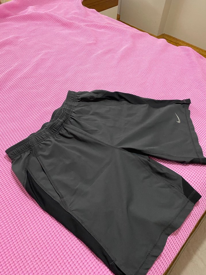 Nike Spor Şortu Gri - Görsel 2