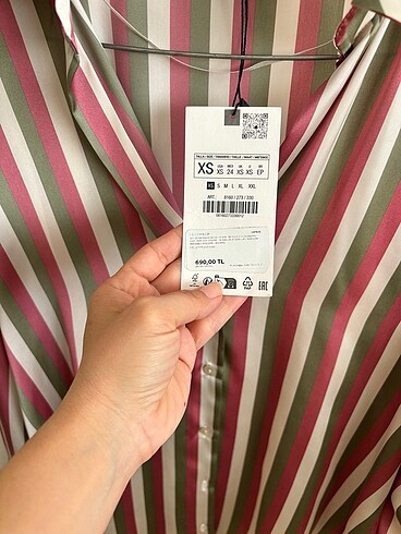 xs Beden Zara Saten gömlek