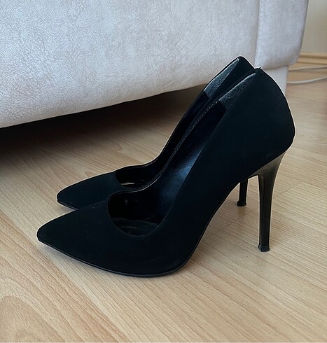 Siyah stiletto