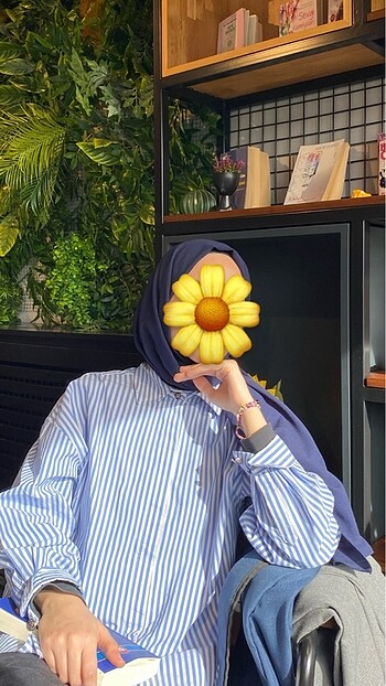 Lacivert şal