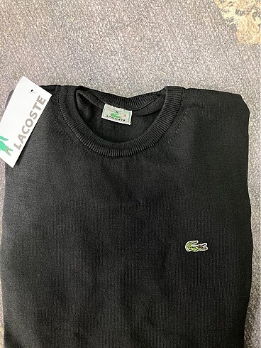 m Beden Lacoste Sweat ????