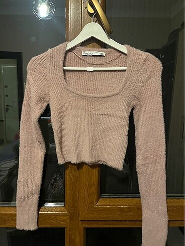 Bershka pembe kazak
