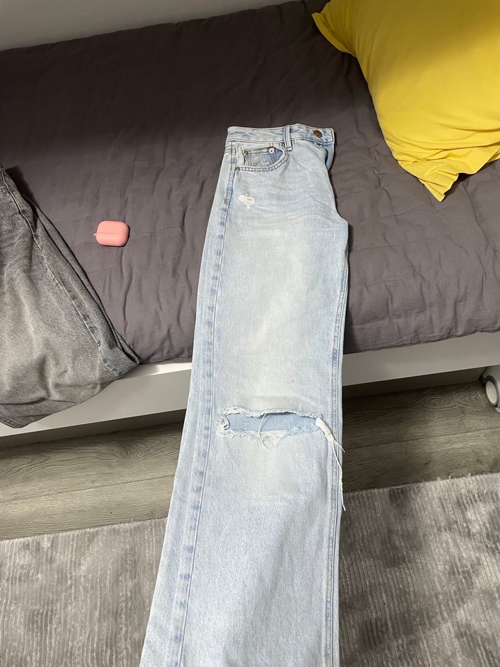 Stradivarius D92 Yırtık Bol Kesim Jean - Görsel 2