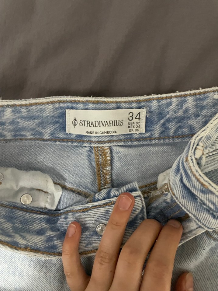 Stradivarius D92 Yırtık Bol Kesim Jean - Görsel 4