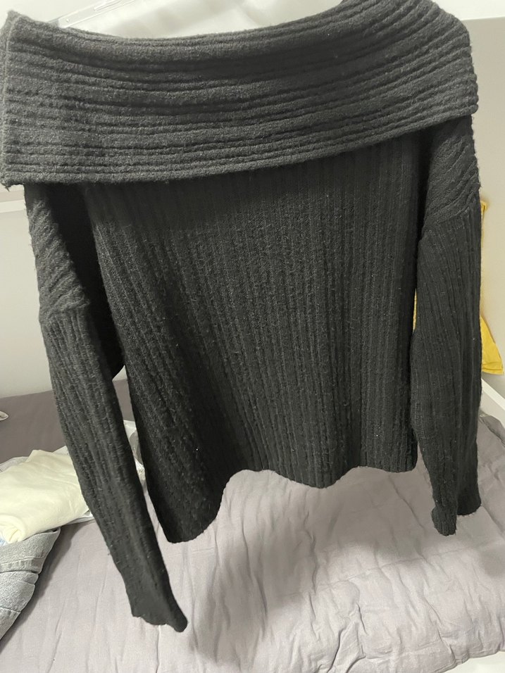 Siyah Kayık Yaka Örgü Kadın Kazak - Görsel 3