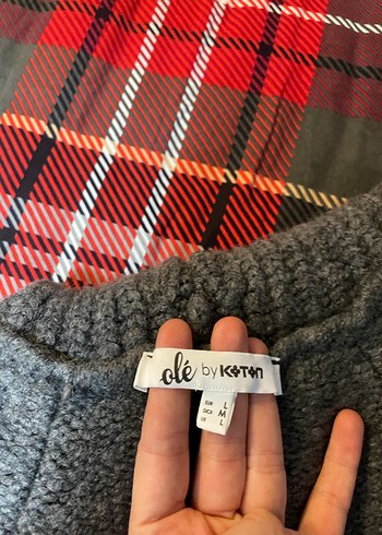 Gri Yün Kadın Balıkçı Yaka Kazak - Görsel 2