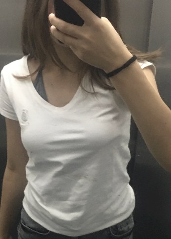 Uspa Beyaz V Yaka Kısa Kollu Kadın Tişört - Görsel 2