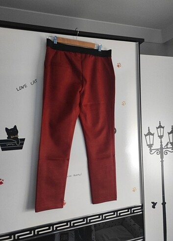 36 Beden kırmızı Renk Pantolon Amy Vermont