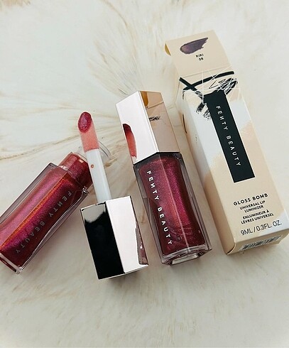 Beden FENTY BEAUTY GLOSS