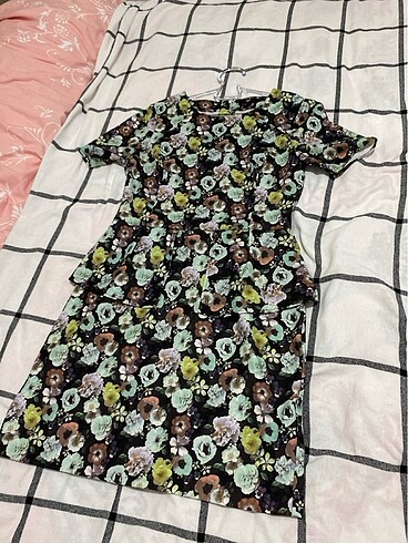 H&M Elbise