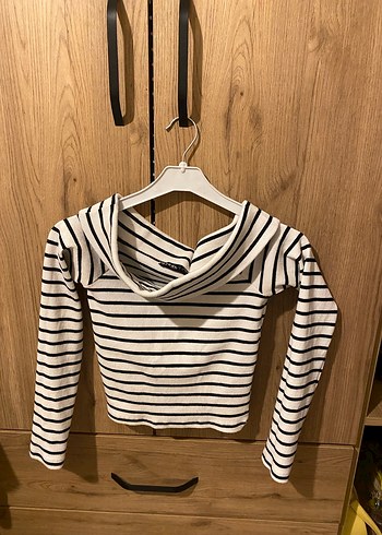 Çizgili Kayık Yaka Kadın Crop Top - Görsel 2