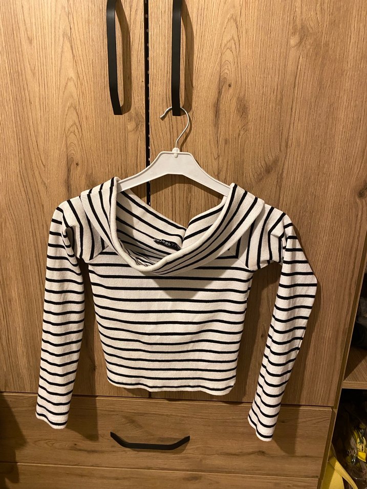 Çizgili Kayık Yaka Kadın Crop Top - Görsel 2