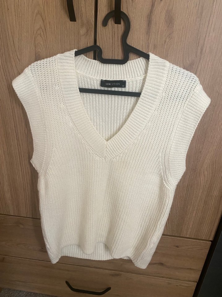 V Yaka Beyaz Kadın Triko Süveter - Görsel 2
