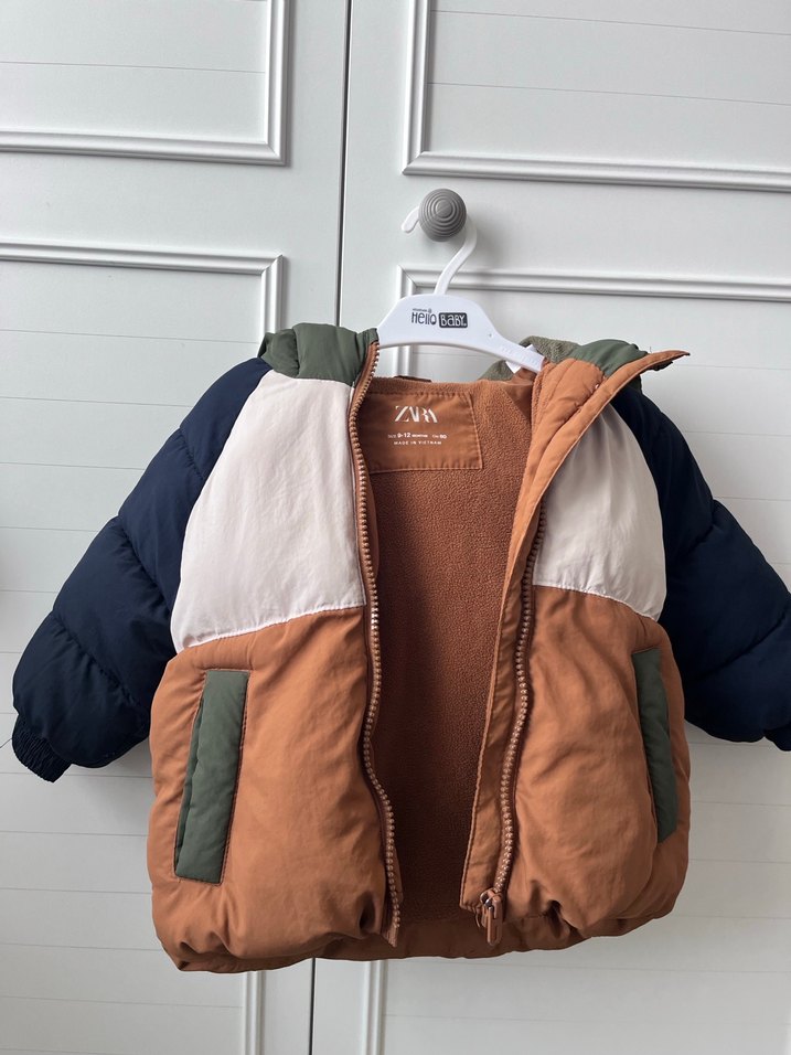 Kapüşonlu Çok Renkli Erkek Çocuk Mont - Görsel 3