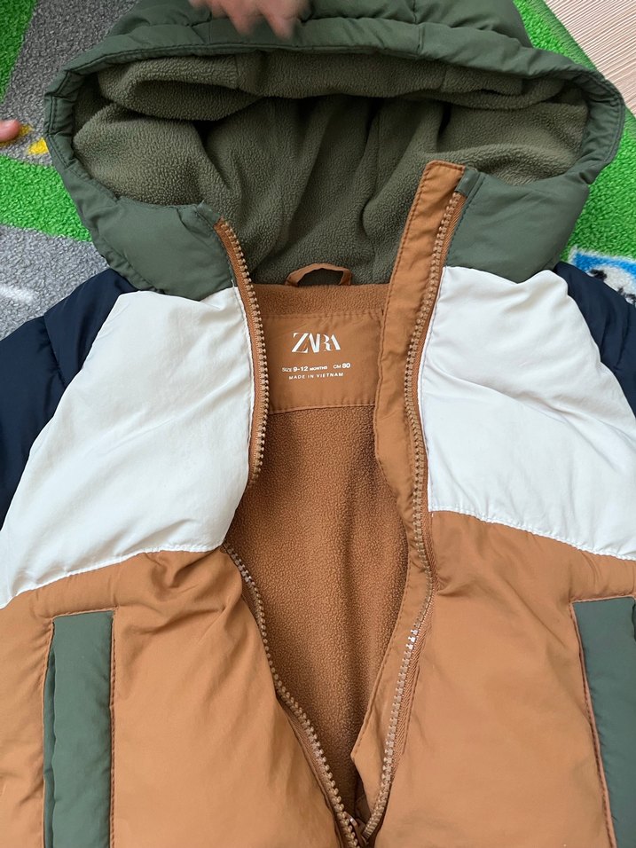 Kapüşonlu Çok Renkli Erkek Çocuk Mont - Görsel 2