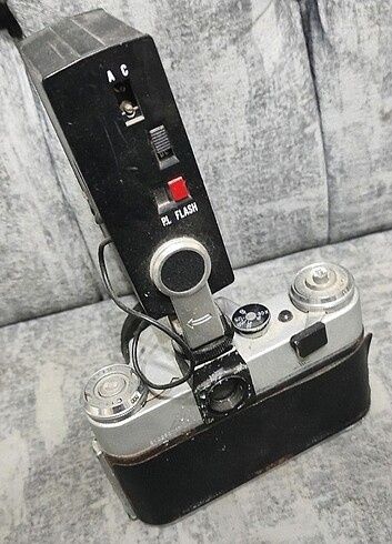 Diğer YASHİCA FOTOĞRAF MAKİNASI