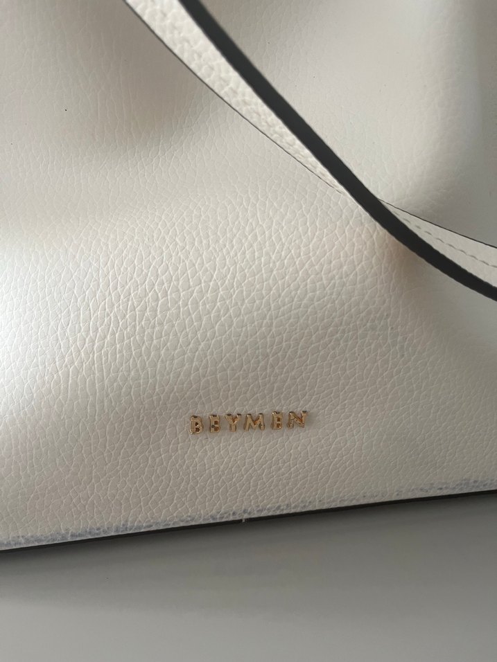 Beyaz Minimalist Deri Kadın Çanta - Görsel 2