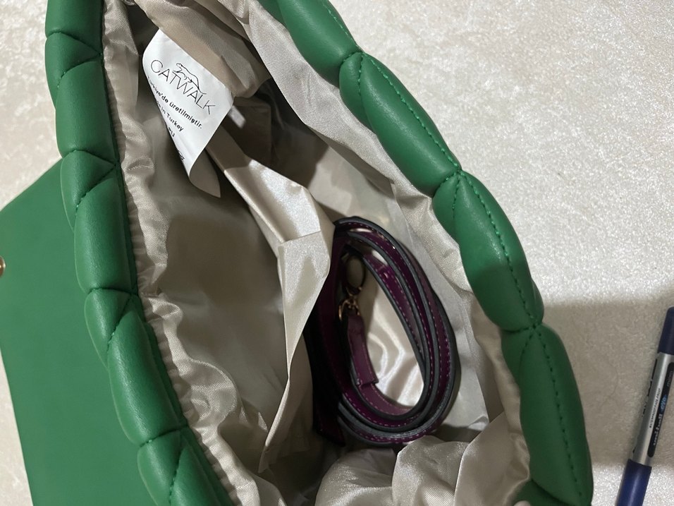 Yeşil Deri Zincir Detaylı Kadın Çanta - Görsel 5