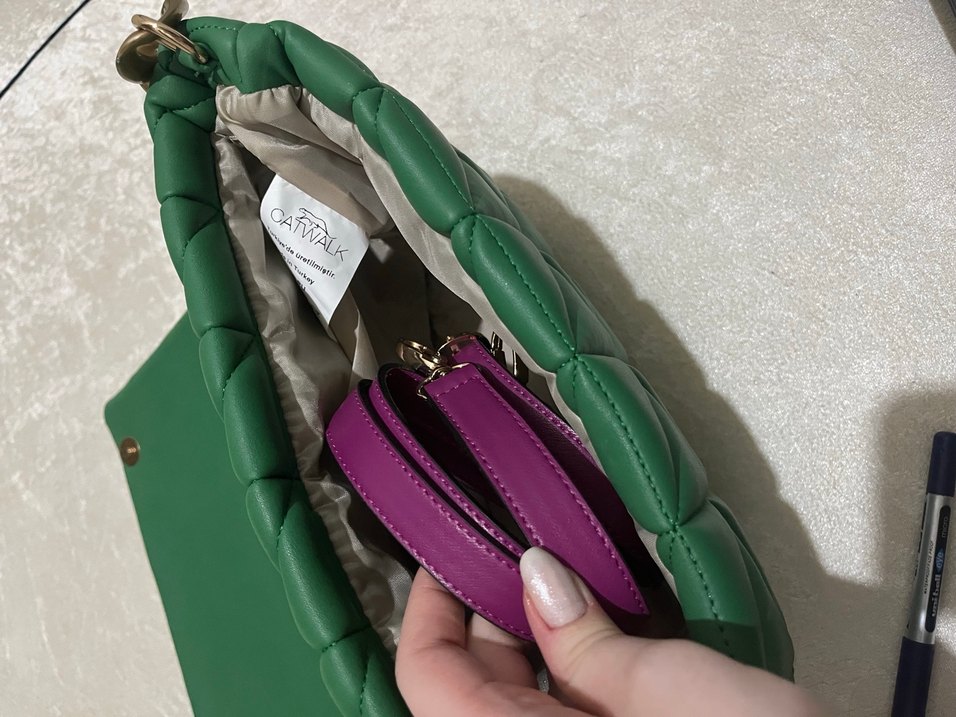 Yeşil Deri Zincir Detaylı Kadın Çanta - Görsel 4