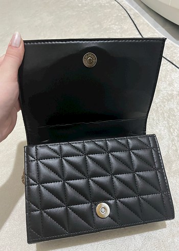 Zincir Detaylı Siyah Deri Kadın Çanta - Görsel 3