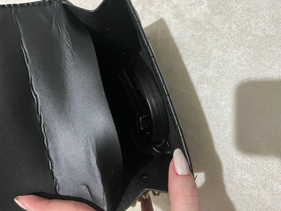 Zincir Detaylı Siyah Deri Kadın Çanta - Görsel 4