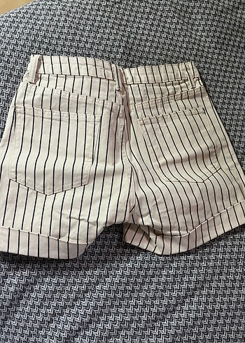 Çizgili Kadın Mini Şort - Görsel 4