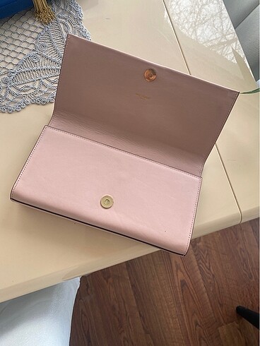 Yves Saint Laurent Ysl portföy