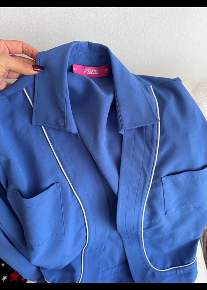 Şebnem Günay takım etek  gömlek yeni - Görsel 4