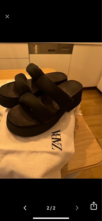 Zara bayan terlik