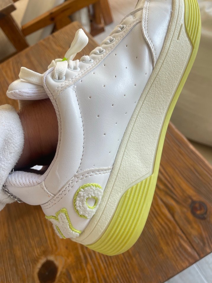 Beyaz Bağcıklı Kadın Spor Ayakkabı - Görsel 4