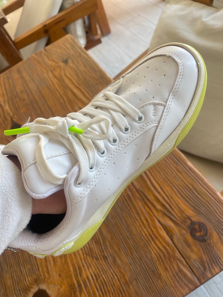 Beyaz Bağcıklı Kadın Spor Ayakkabı - Görsel 5