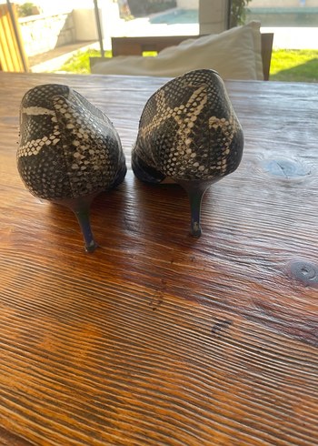 Mavi Yılan Desenli Stiletto Kadın Ayakkabı - Görsel 7