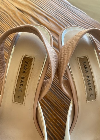 Beyaz Stiletto Topuklu Kadın Klasik Ayakkabı - Görsel 5