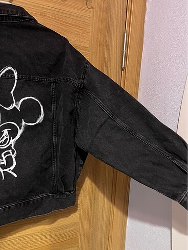 l Beden siyah Renk Disney koleksiyonlu Kot Ceket