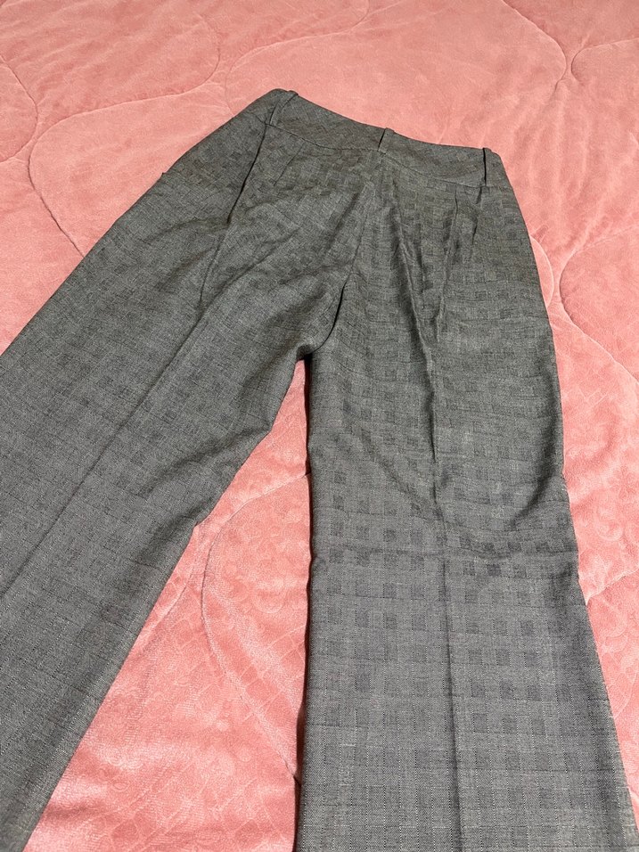 Gri Pilili Kadın Kumaş Pantolon - Görsel 4