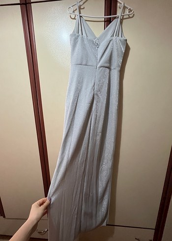 Gri Uzun Askılı Drapeli V Yaka Abiye Elbise - Görsel 5