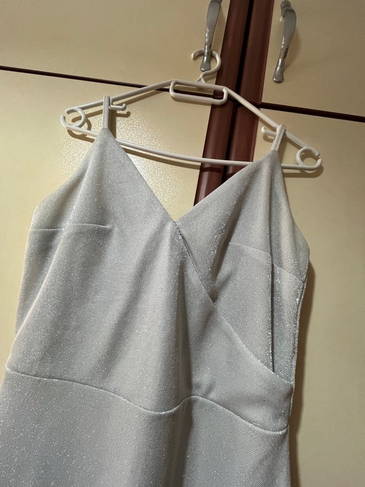 Gri Uzun Askılı Drapeli V Yaka Abiye Elbise - Görsel 2