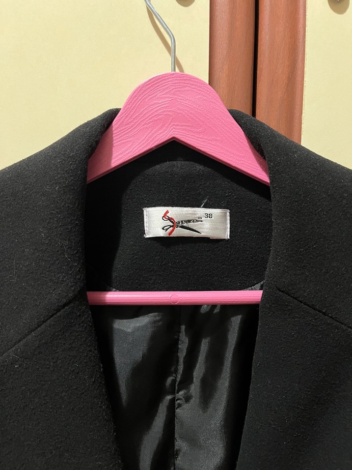 Düğmeli Siyah Uzun Kadın Kaban - Görsel 3