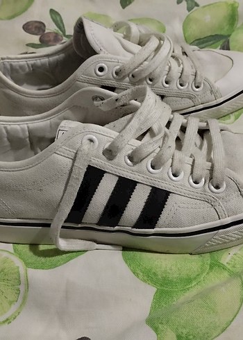 Adidas 42