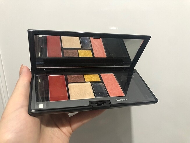  Beden Shiseido Palet