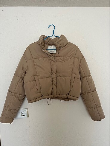 Bershka crop şişme mont