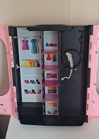 Barbie Barbie gardrobu