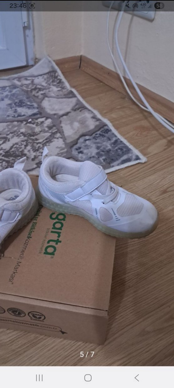 Kız Çocuk Beyaz Cırt Cırtlı Spor Ayakkabı - Görsel 5