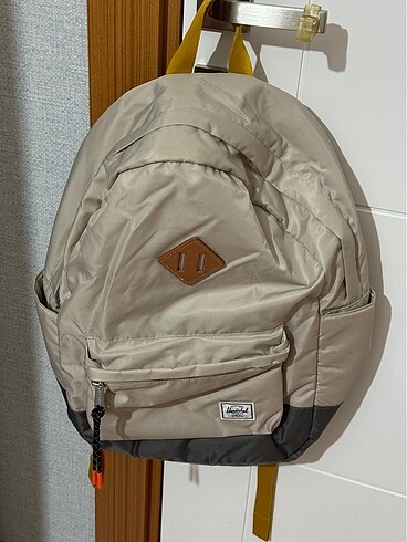 Herschel Little America Bej Sırt Çantası