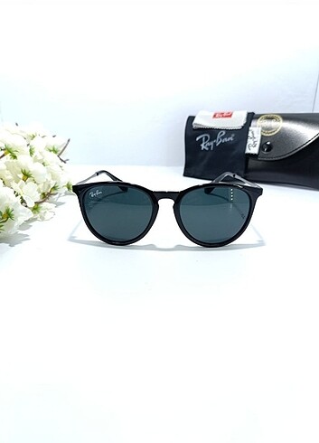 Ray-Ban Güneş gözlüğü 