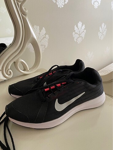 Nike Nike Kadın Koşu Ayakkabısı