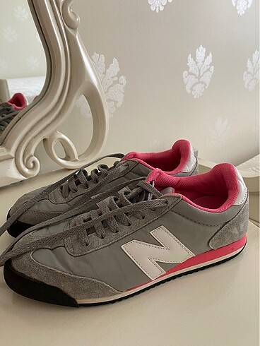 New Balance Günlük Gri Kadın Spor Ayakkabısı