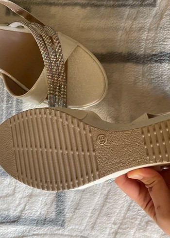 Beyaz Dolgu Topuklu Kadın Abiye Ayakkabı - Görsel 3