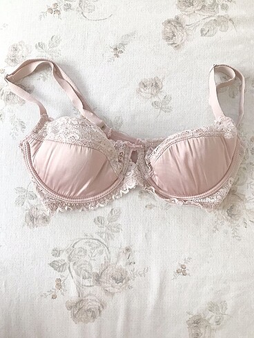 Lolita dollette saten dantel detaylı balconette sütyen